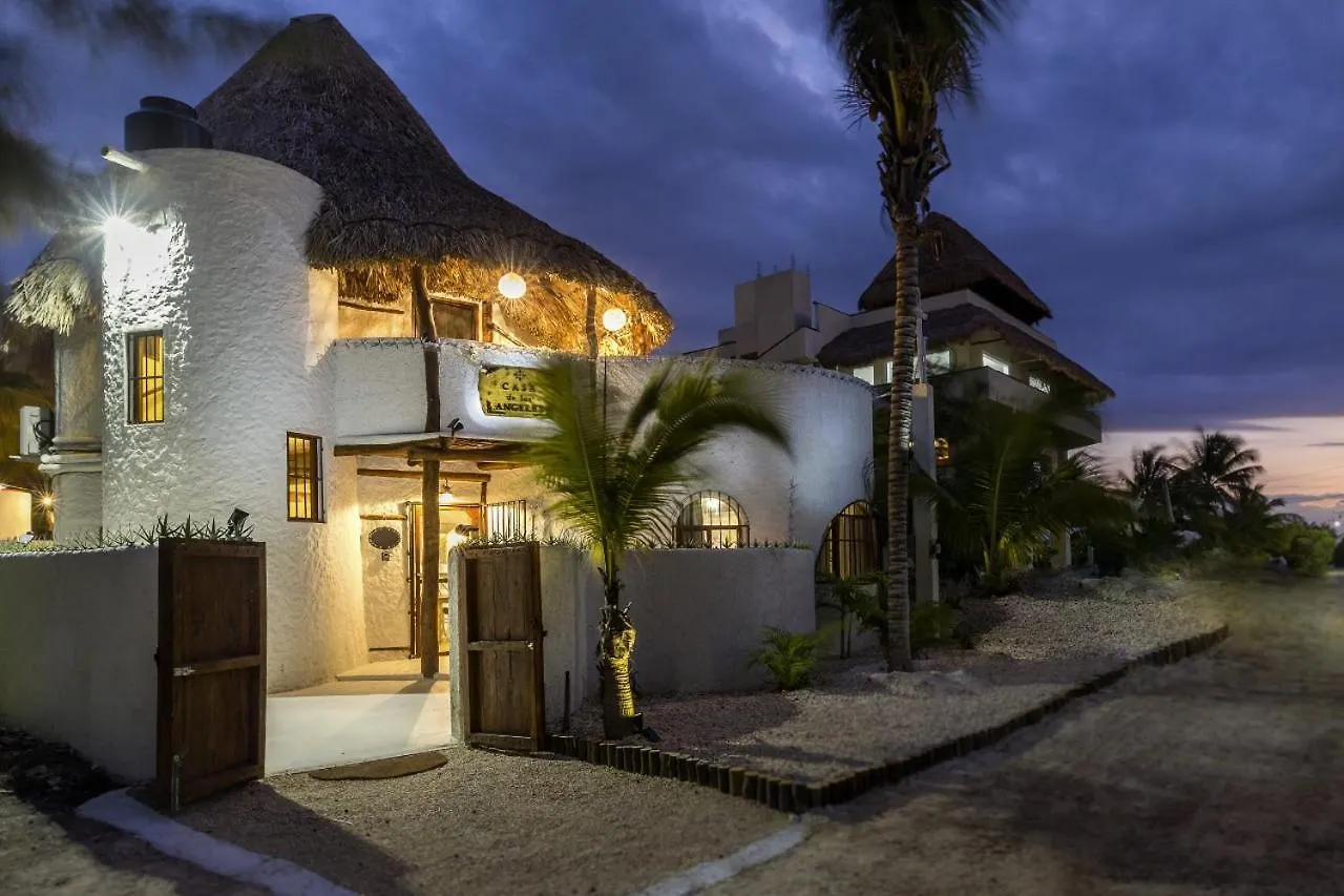 Casa De Los Angeles Holbox Villa
